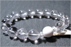 �ۥ磻�ȥ��˥��� ����֥쥹��å� ��������