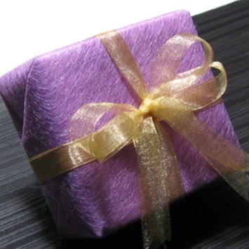 ���ڤ��ߤ�ۡ����翧���»�˶⿧�Υ�ܥ�