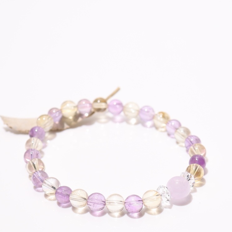 �Ŷ���֥쥹��å�