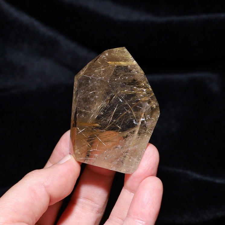 ルチルクォーツ磨き 最高品質｜パワーストーンブレスレットの通販なら