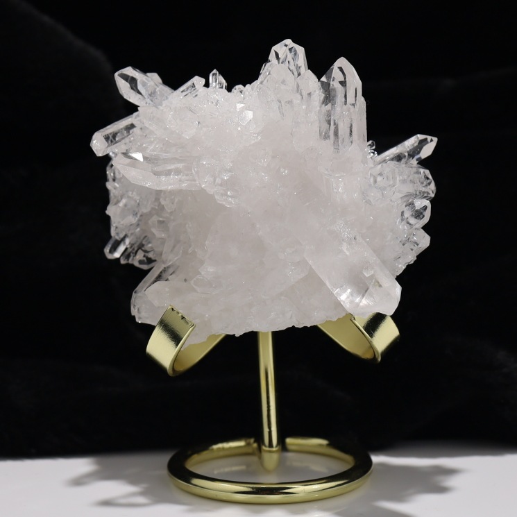 トマスゴンサガ産 水晶クラスター 高品質 大サイズ 台付き No.56