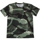 【ネコポス送料無料】 ナイキ NIKE メンズ 半袖Tシャツ メンズ ドライフィット Dri-FIT カモ プリント トレーニング ランニング ジョギング DR7568-386|メンズ一般アパレル|ス