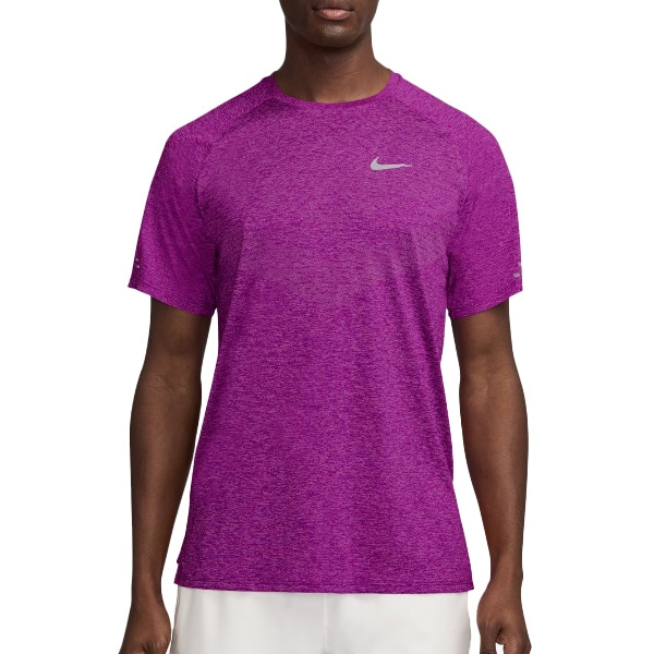 【ネコポス送料無料】ナイキ NIKE メンズ ランニングシャツ STRIDE SS 25FA 半袖 HV5204-551