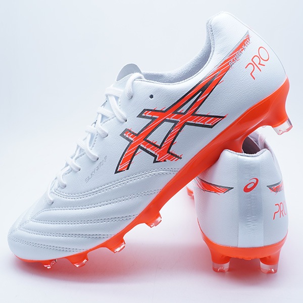 サッカー,サッカーシューズ,サッカースパイク,アシックス