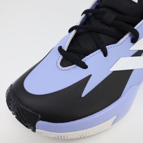 アディダスのバッシュ アディダス（adidas）（キッズ）キッズ バスケットシューズ