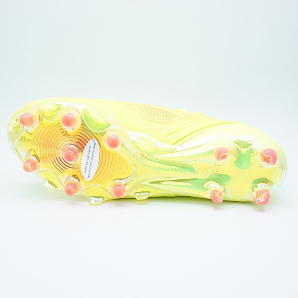 TEKELA ELITE FG V5 ST1FLWO5-2E | ニューバランス |