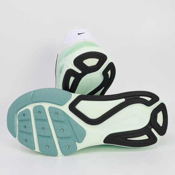 ランニング,ランニングシューズ(クッション・厚底),レディース