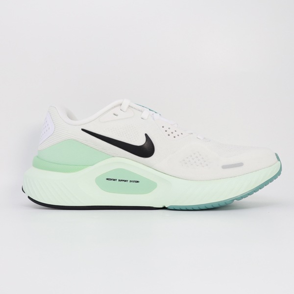 Nike ランニングシューズ 23cm 未使用　ウィメンズ NIKEのランニングシューズ｜ABC-MART【公式】