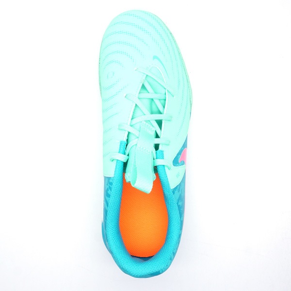 サッカー,ジュニアサッカーシューズ,ジュニアトレーニング