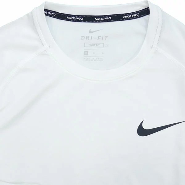 スポーツアパレル メンズ一般アパレル インナーウェア タイツ インナーウェアの 2枚組 ナイキ Nike ナイキ 半袖インナーシャツ 2枚組 Bv5632 100 メンズ トレーニングシャツ インナーウェア スポーツウェア ホワイト 白 春夏 をお探しならサッカーを中心とした