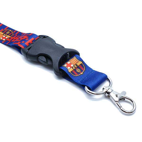 レア商品　FC Barcelona  クラブ　エスクード　オーナメント 61z83L27zXS._UF350,350_QL80_.jpg