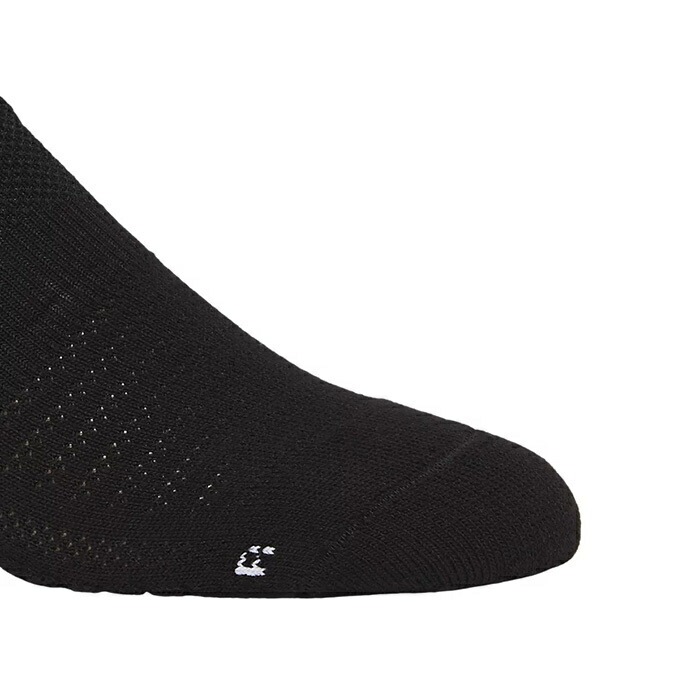 asics A.P.C テニス ソックス ASICS × A.P.C.のコラボレーションから新作テニスコレクションが