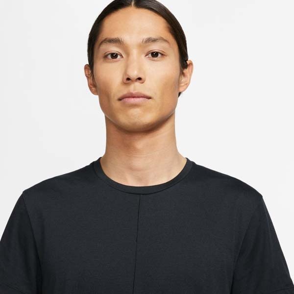 ナイキ NIKE メンズ 半袖Tシャツ DRI-FIT コア ヨガ S/Sトップ CZ2226-010 スポーツウェア