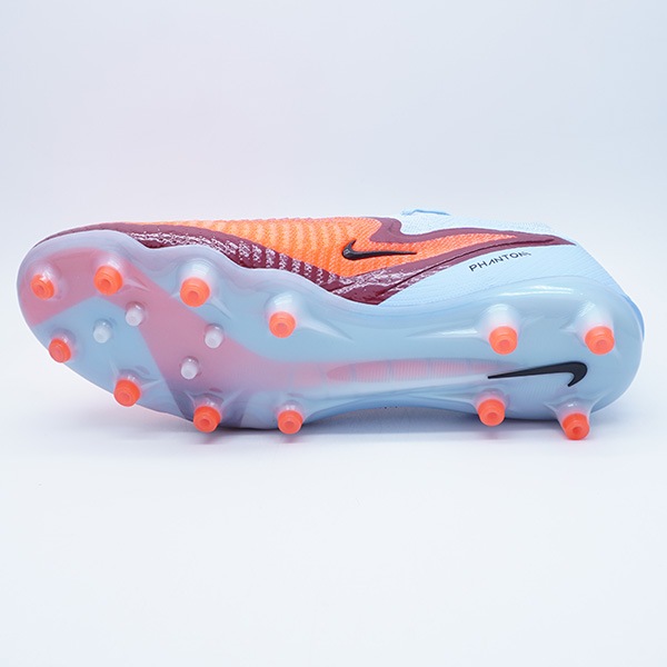 サッカー,サッカーシューズ,サッカースパイク,ナイキ サッカー