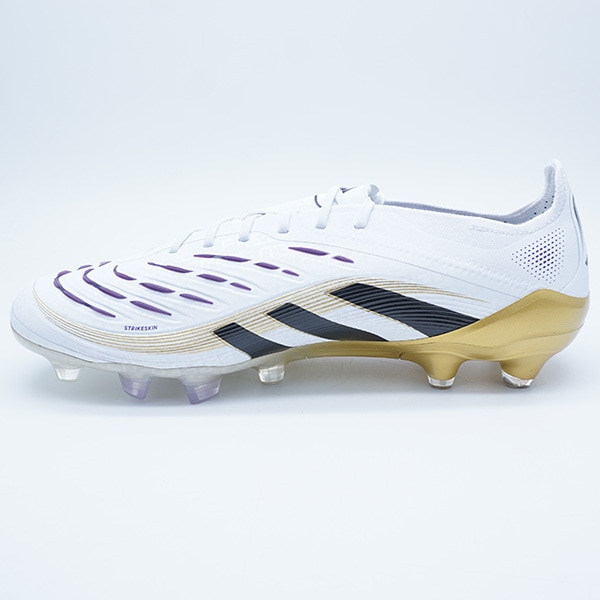 adidas Predator サッカーシューズ 白/新品未使用品 アディダス（adidas）（キッズ）ジュニアサッカースパイク 天然