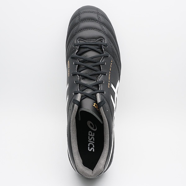 サッカー,サッカーシューズ,サッカースパイク,アシックス