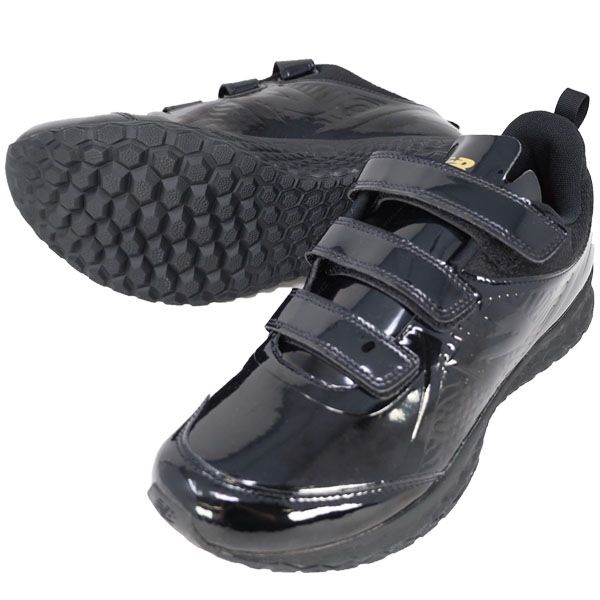 野球,野球スパイク,トレーニングシューズのニューバランス new