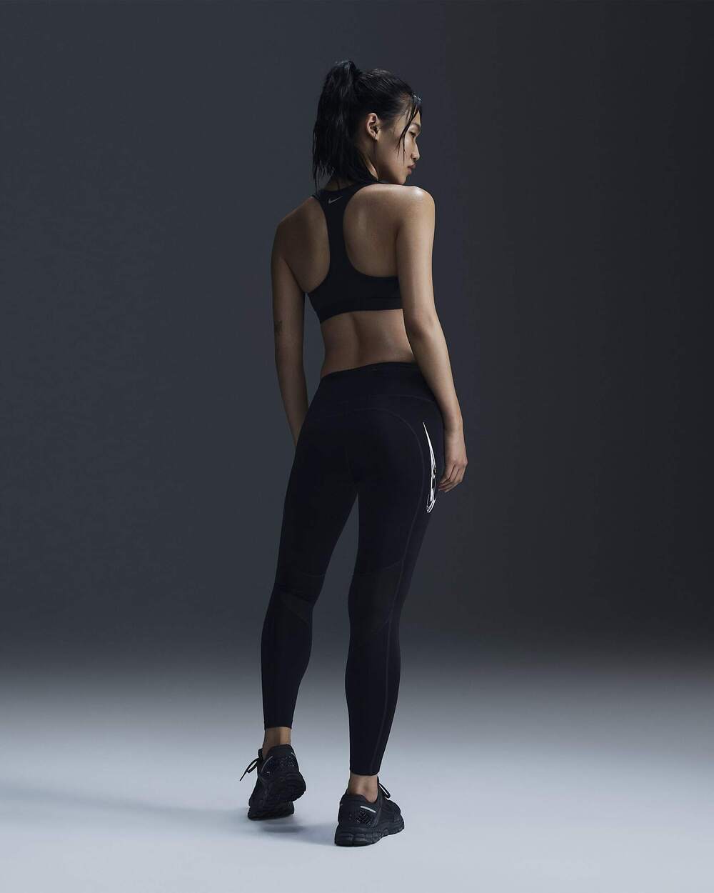 NIKE - 【新品】NIKE レギンス タイツ ヨガ ランニングの通販 by