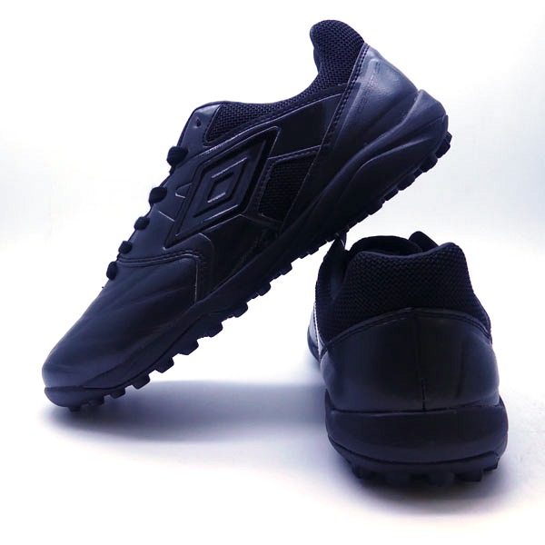 アクセレイター サラ Wide Tf Uf2qjb03bb アンブロ フットサルシューズ フットサルシューズ 人工芝用ならフタバスポーツ