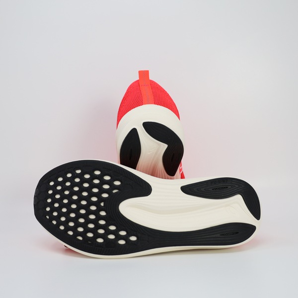 アシックス asics レディース ランニングシューズ EvoRide SPEED 1012B432-700 マラソン ジョギング 厚底 軽量 ピンク