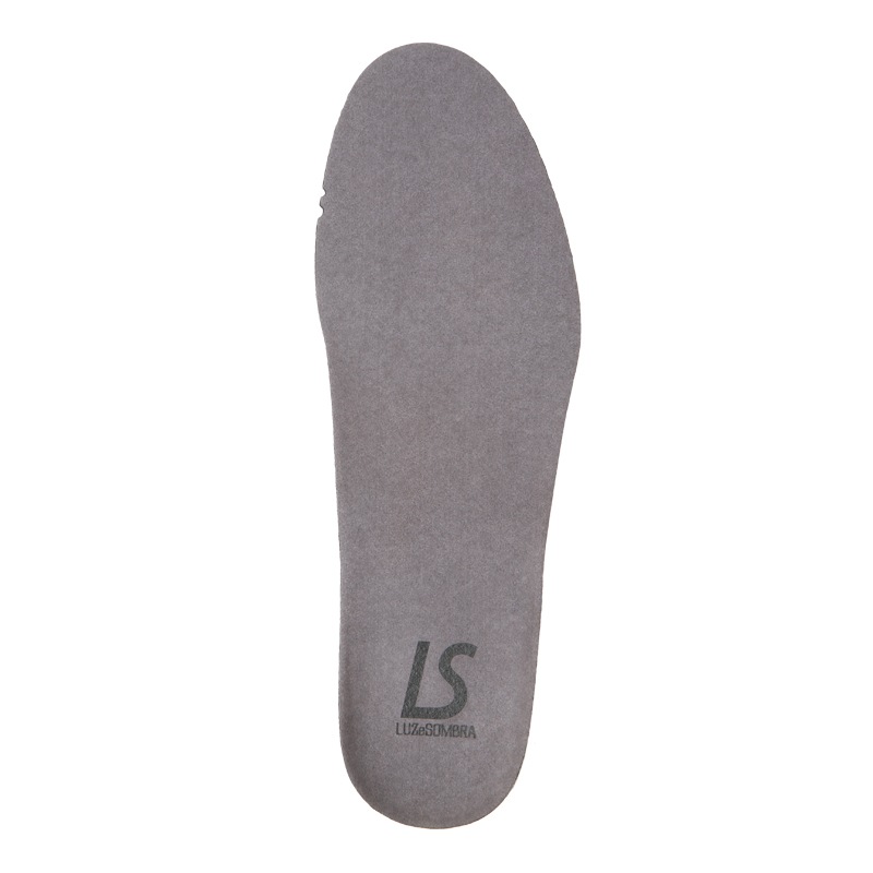 LUZeSOMBRA UNIVERSALE ルースイソンブラ　ウニベルサーレ フットサルシューズ徹底解説!!】LUZeSOMBRA UNIVERSALE 2 SHOES