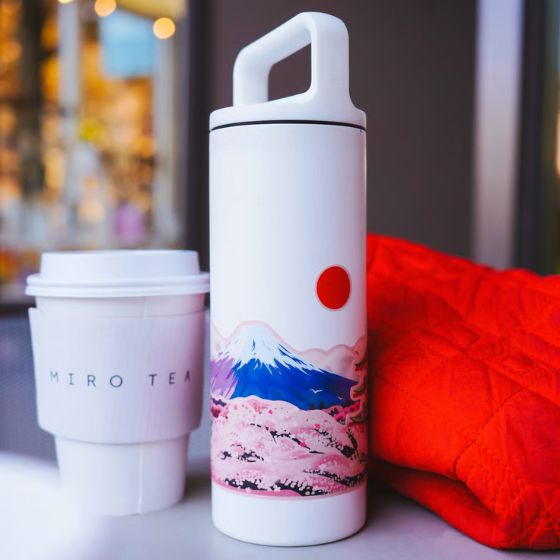 【Hydrascape】水筒、スノボー、パソコンなど様々な場所に張れるハイドラスケープステッカー【JAPAN】