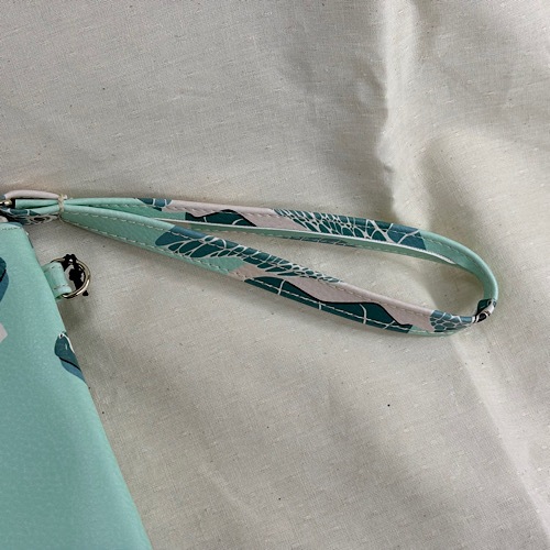 �������������դ�����å��Хå�