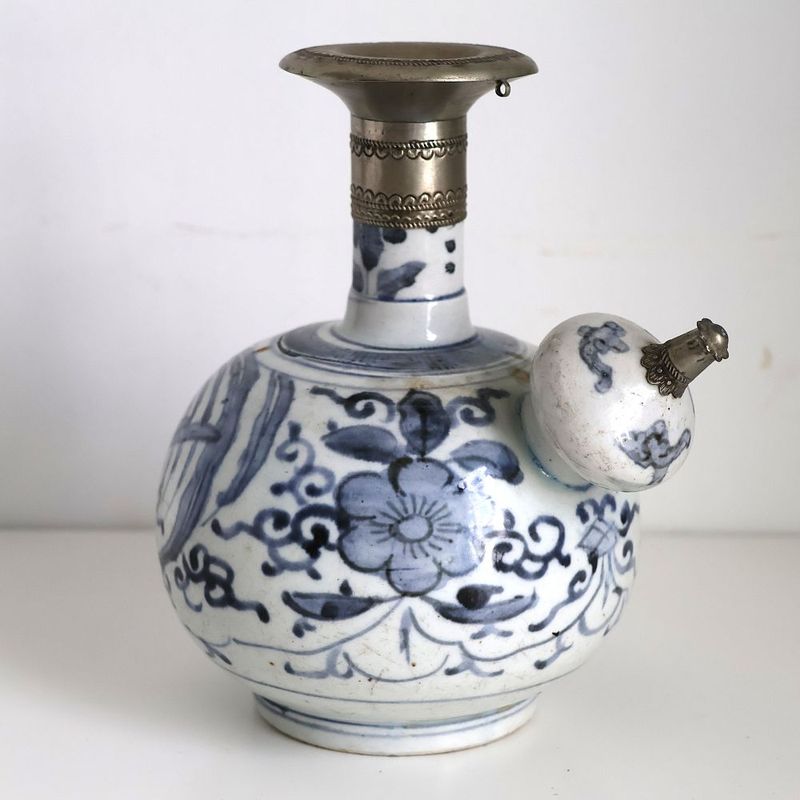 伊万里　染付花鳳凰文ケンディ