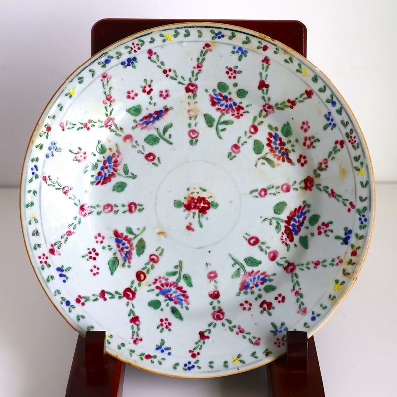 中国　粉彩インド神聖幾何学花文中皿