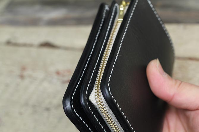 ブラック☆MiddleLeatherWalletミドルウォレット✮フラップ全