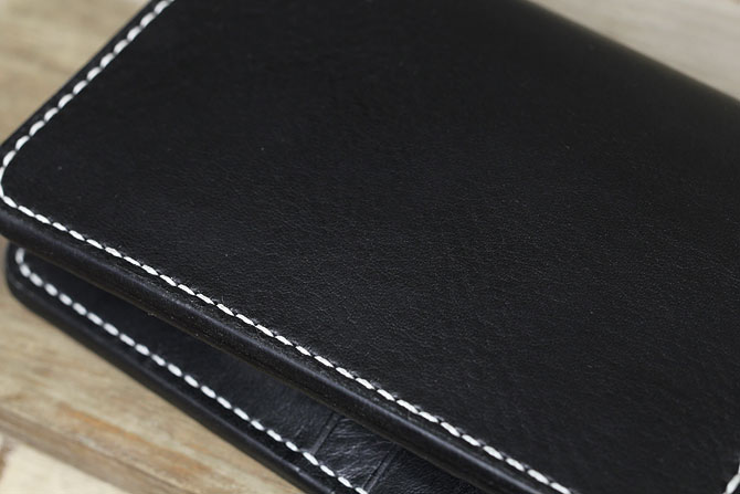 NEW YORK ブラックレザー ミドル財布 手縫い ミドルウォレット M.P.G.