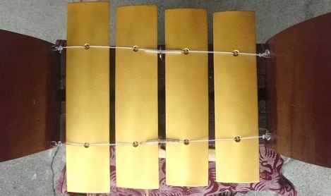 送料込みで値下げしました♪アンティーク　ガムラン　伝統的な木製打楽器 約80cm 送料無料 ゴング ガムラン 民族楽器 民族音楽 バリ島の吊るし