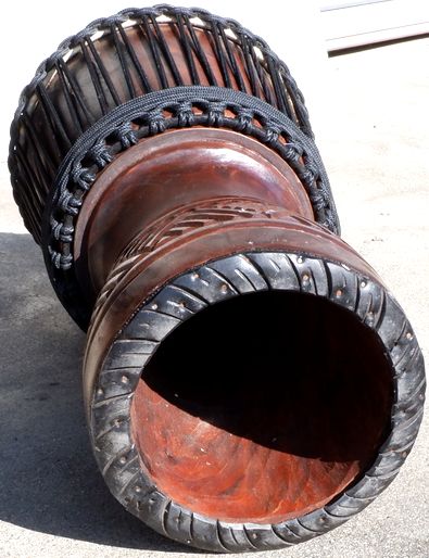 マホガニー製ジャンベ（ジェンベ）～ブラウン～☆上級モデル☆MLサイズ