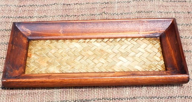 竹編みデザインの木製トレイ～長方形～