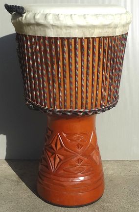 マホガニー製ジャンベ（ジェンベ）☆上級モデル☆Lサイズ《E》