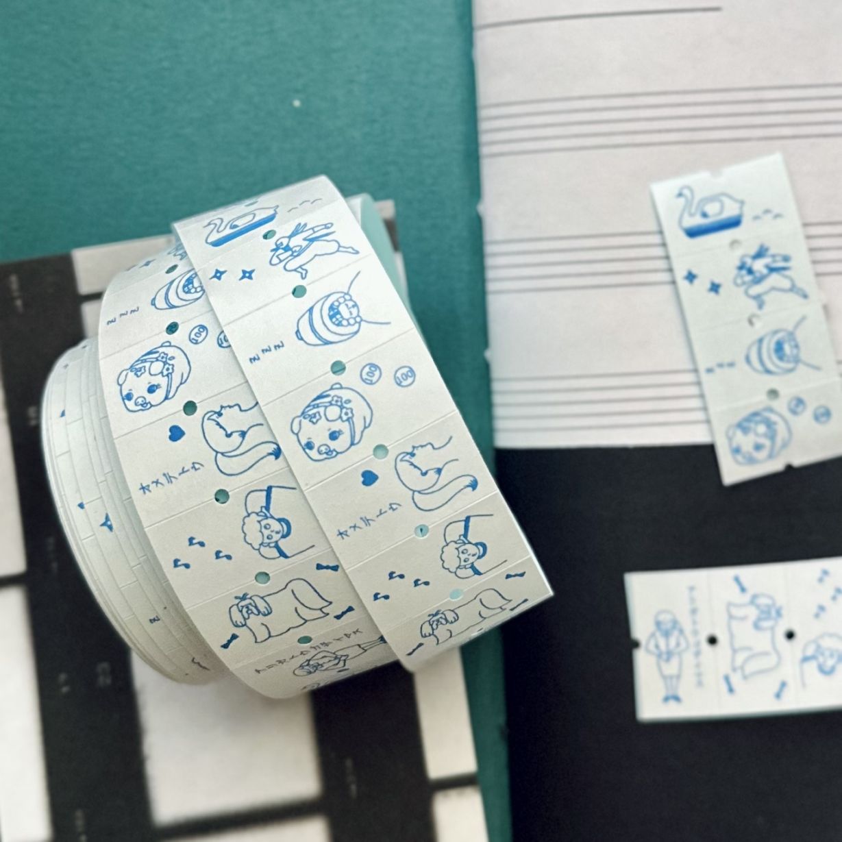 36 Sublo] 36×水縞 ラベラーロールシール 8図柄 イラスト(弱粘着 再