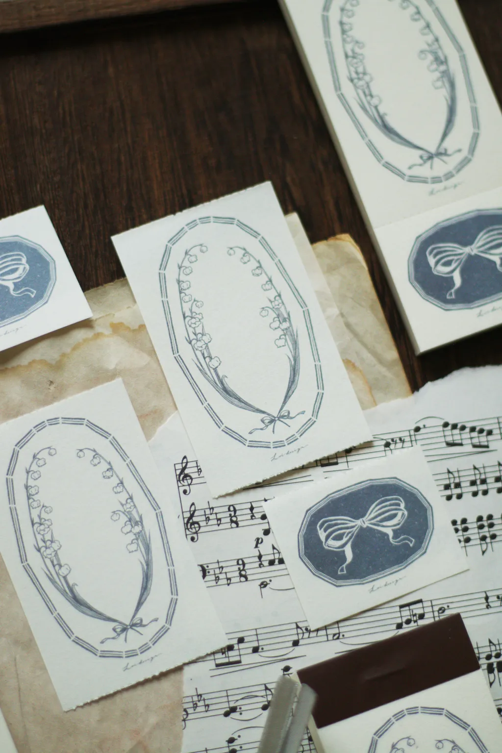 [樂意Loidesign] 採集鈴蘭 Collecting Lily of the Valley コラージュ ラベルブック(各50枚入)