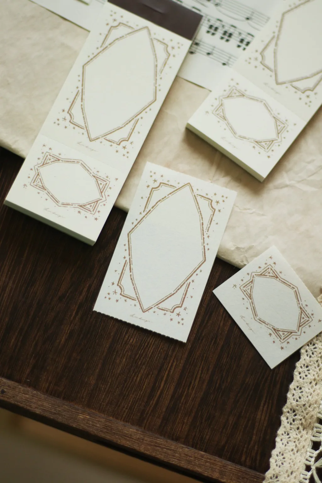 [樂意Loidesign] 採集光點 Collecting Light Dots コラージュ ラベルブック(各50枚入)