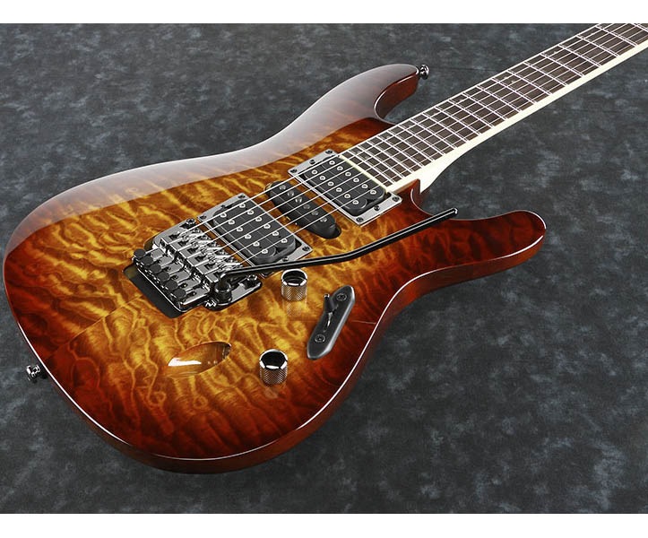 Ibanez S670QM-DEB（Dragon Eye Burst)〈アイバニーズ