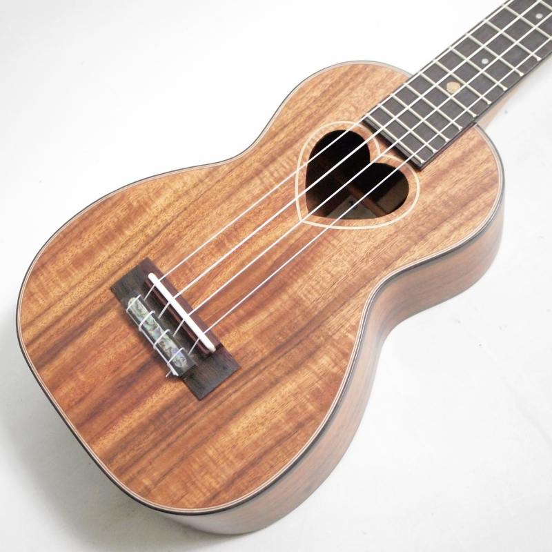 ウクレレ】ケース付き⭐︎LehoのLHUS-ASAK HEART