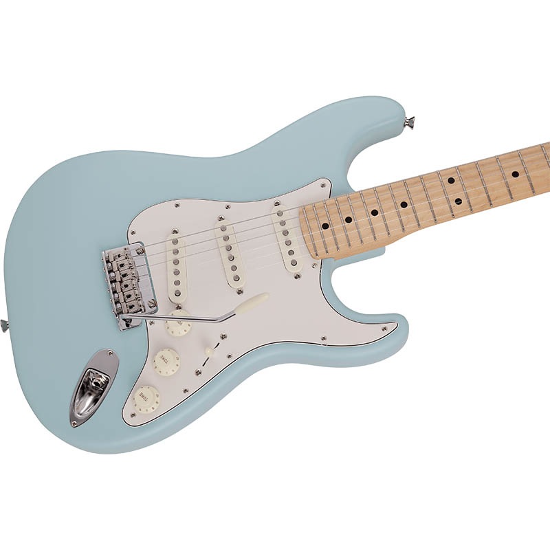 Fender Japan ストラトキャスター Daphne Blue Fender Made in Japan Junior Collection Stratocaster Satin