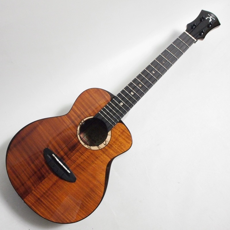 aNueNueテナーウクレレ 値下げ!