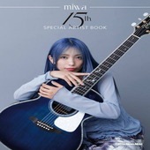 �ҳ���ӡҥ�åȡ��ߥ塼���å���miwa 15th SPECIAL ARTIST BOOK