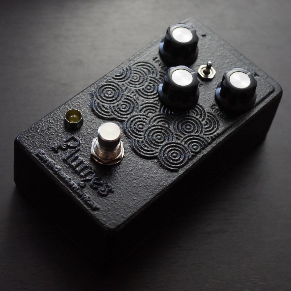 Earthquaker Devices 南部鉄器 Plumes オーバードライブ〈アース