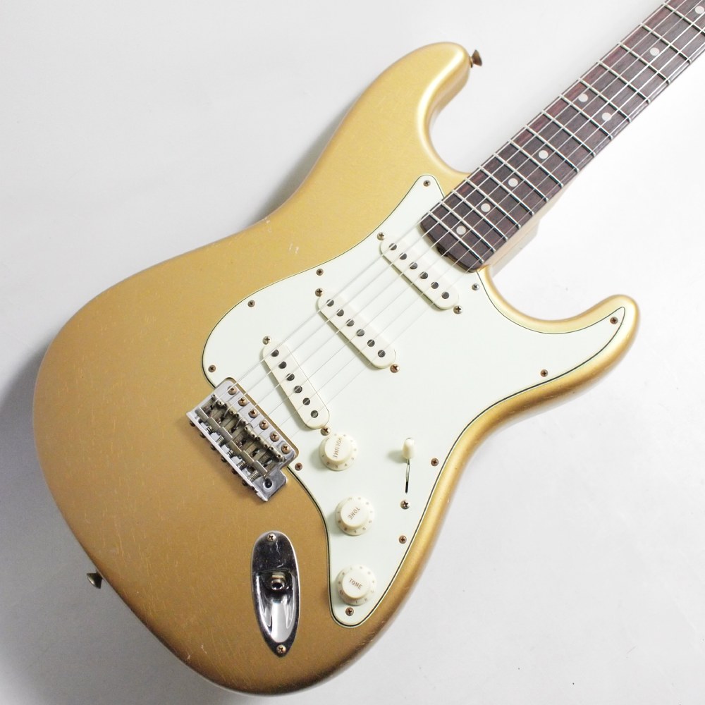 Fender Custom Shop 2024 Limited Edition '63 Stratocaster Journeyman Relic, 3A Rosewood Fingerboard, Aged Aztec Gold CZ581610 3.55kg
