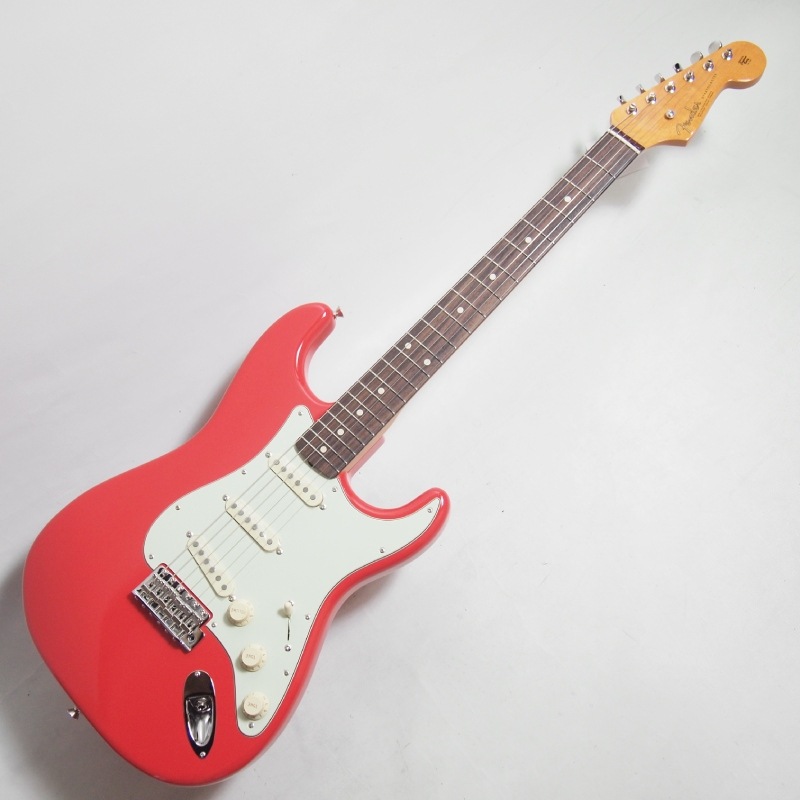 Fender Limited, Shigeru Suzuki Stratocaster, Fiesta Red ������ S/N 040 3.46kg