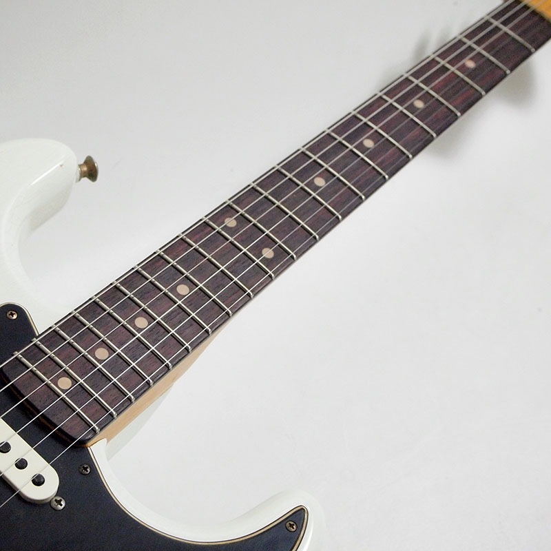 Fender Custom Shop 2022 Postmodern Collection Strat Journeyman Relic, Aged Olympic WhiteS/N XN14717 3.48kg