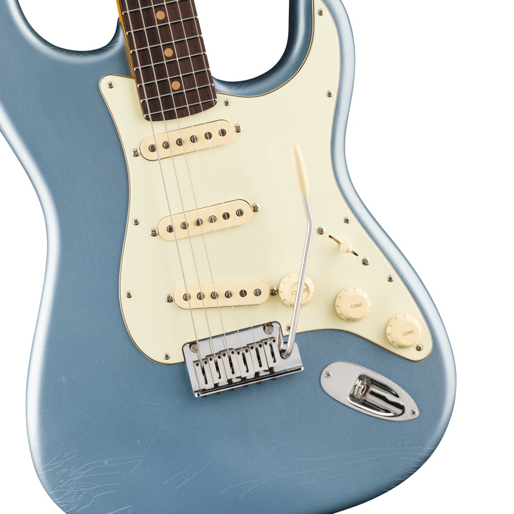 Fender American Ultra Luxe Vintage '60s Stratocaster, Rosewood Fingerboard, Ice Blue Metallic�ҥե������USA���ȥ�ȥ��㥹������