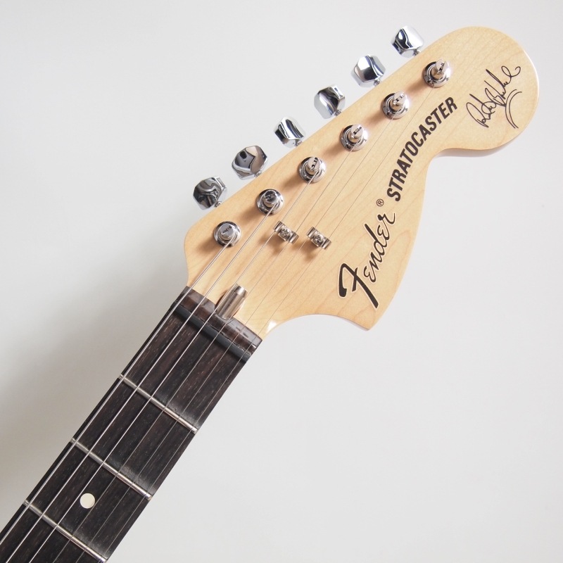 Fender Ritchie Blackmore Stratocaster 3.55kg �ե������ ��å������֥�å��⥢�����ȥ�ȥ��㥹����