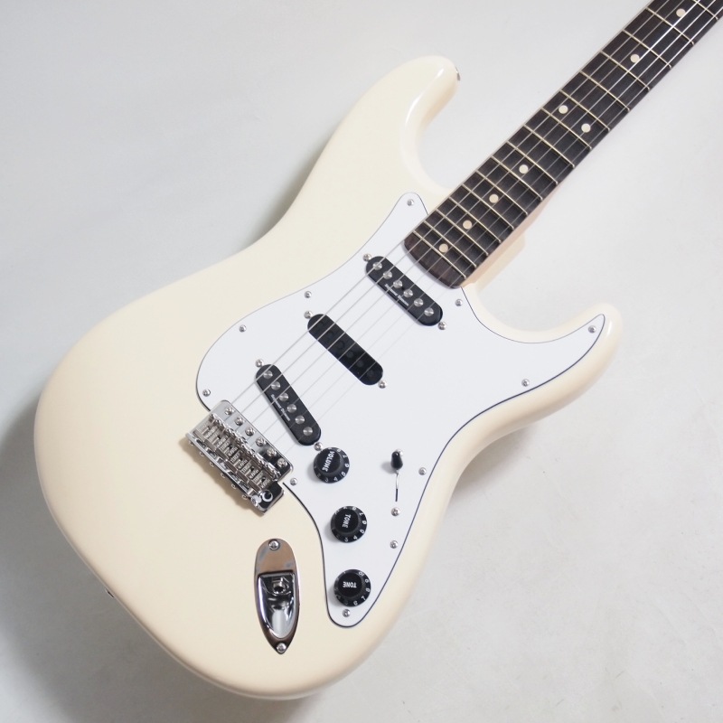 Fender Ritchie Blackmore Stratocaster 3.55kg �ե������ ��å������֥�å��⥢�����ȥ�ȥ��㥹����